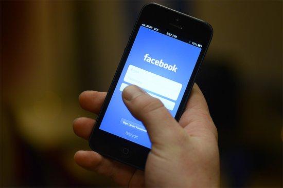 Facebook Launches Community Oral History 
